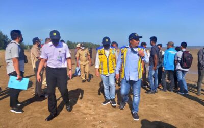 Menyambung Lidah Rakyat dari Barat sampai Timur Kaltim (4): Bangun Desa