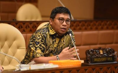 IRWAN; Jalan Daerah Rusak Karena Kesalahan Prioritas Jokowi Dalam Infrastruktur
