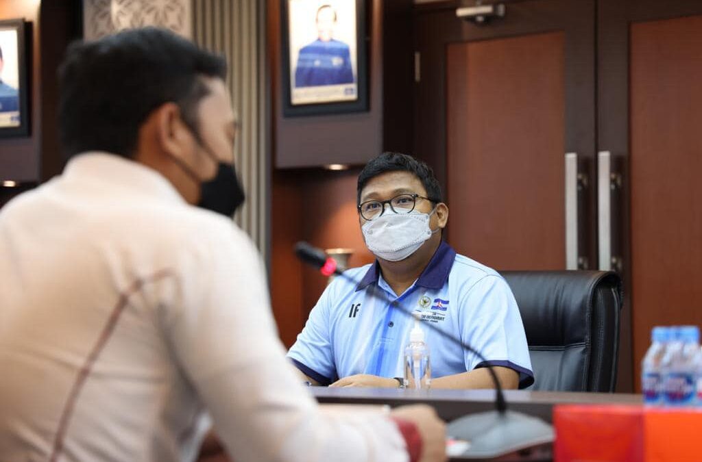 Politikus Demokrat: Kerumunan Jokowi di NTT Contoh Pelanggaran Protokol COVID-19