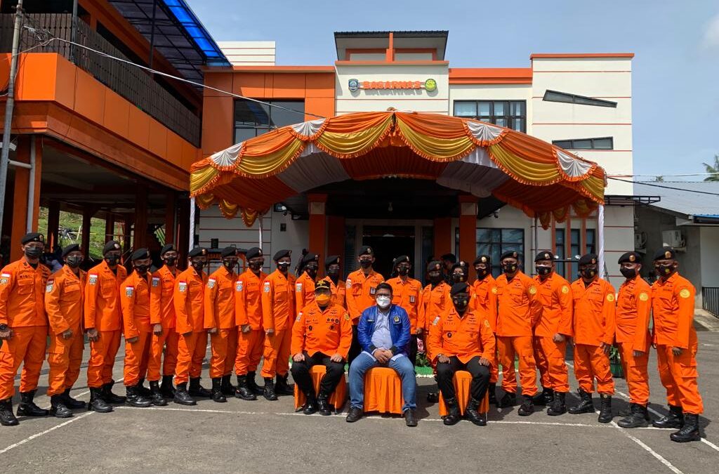 Dr. H. Irwan Buka Bimtek SAR bagi Milenial dan Santri