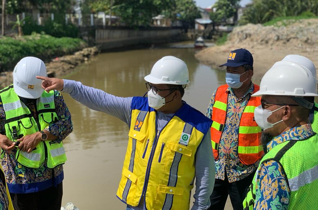 Tinjau Pekerjaan Sungai Ampal, Irwan: Semoga Bermanfaat bagi Warga Balikpapan