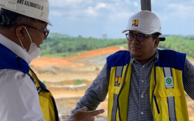 Irwan Dapat Penghargaan sebagai Legislator Pendatang Baru Paling Aktif