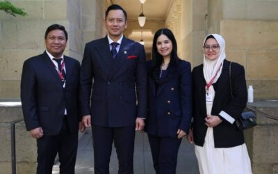 Irwan Bersama AHY di Stanford University