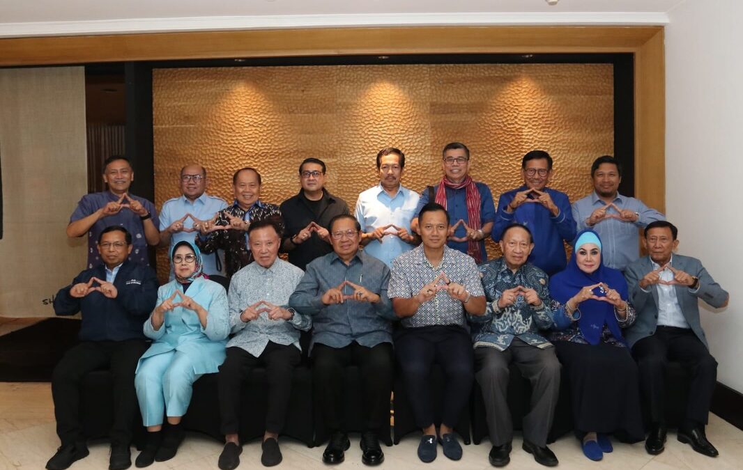 Dr. H. Irwan Bersama Jajaran Majelis Tinggi Partai Demokrat